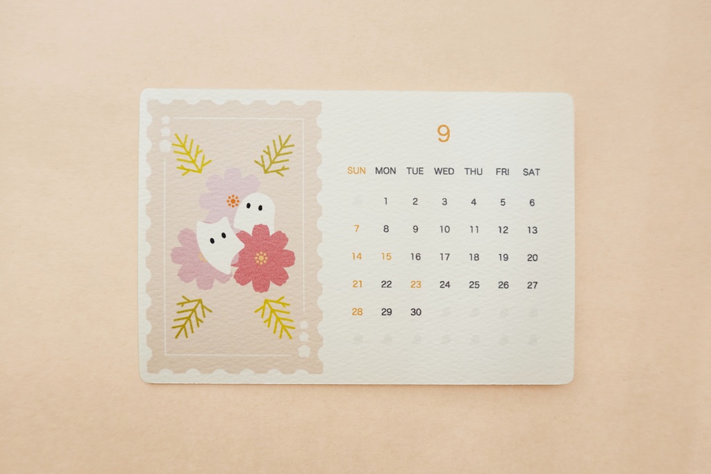 おばけパズルのカレンダー 2025