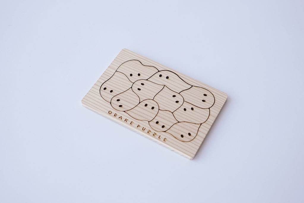 【完売】はがきサイズ おばけパズル (熊本小国杉 無垢材3mm厚)