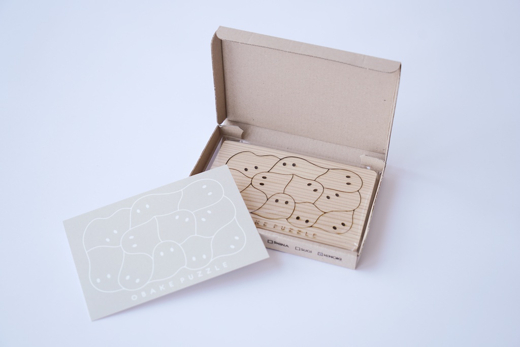 【完売】はがきサイズ おばけパズル (熊本小国杉 無垢材3mm厚)