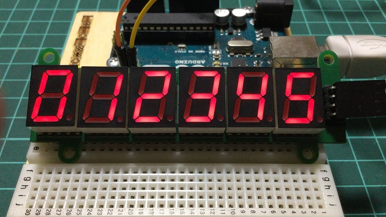 6桁7セグメントLEDモジュール(TM1637)