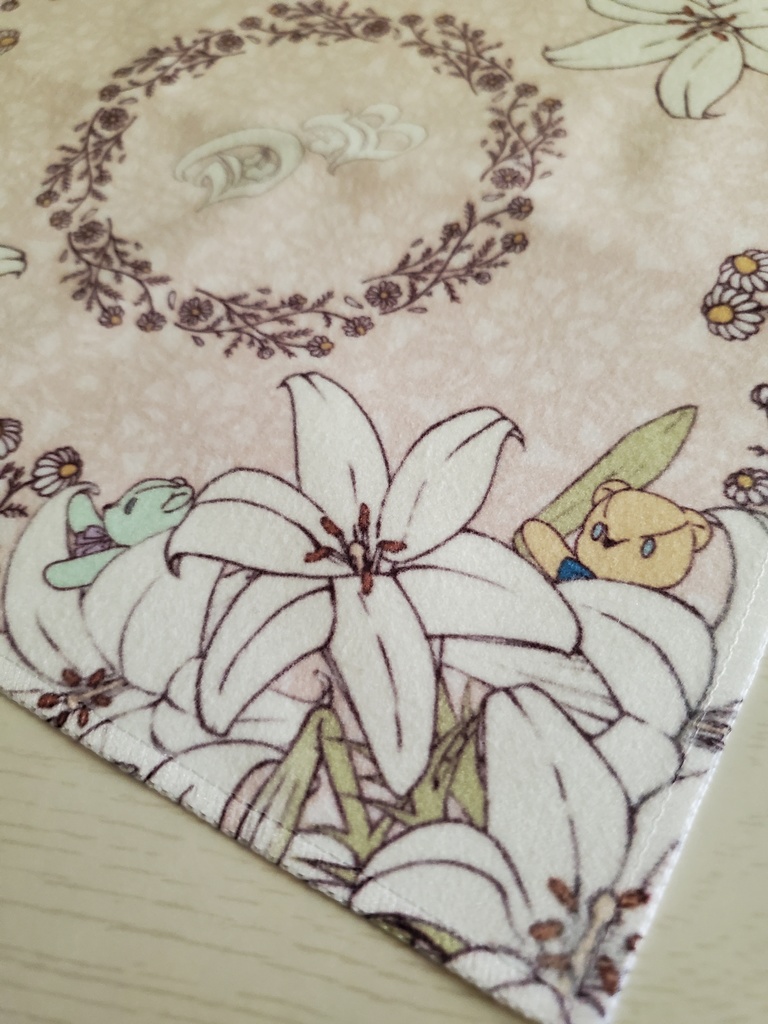 くまちゃんディミレトのかくれんぼハンカチ