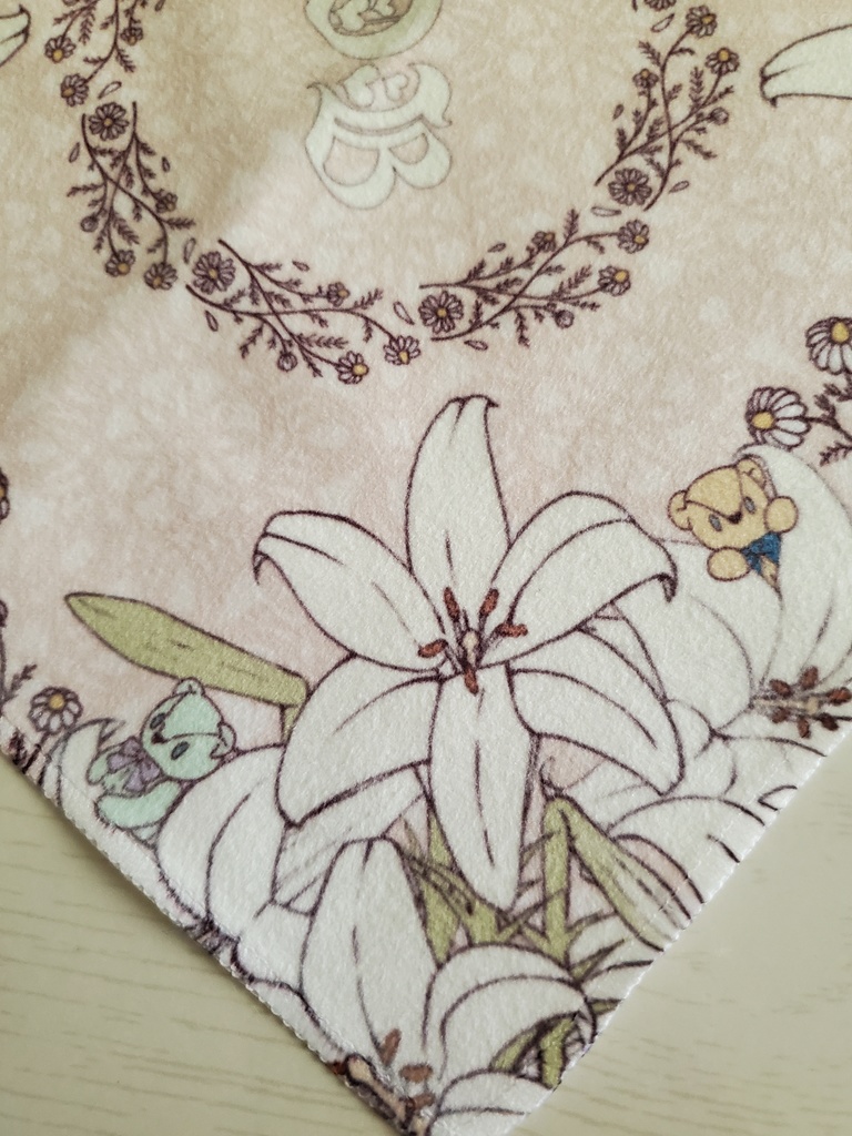 くまちゃんディミレトのかくれんぼハンカチ