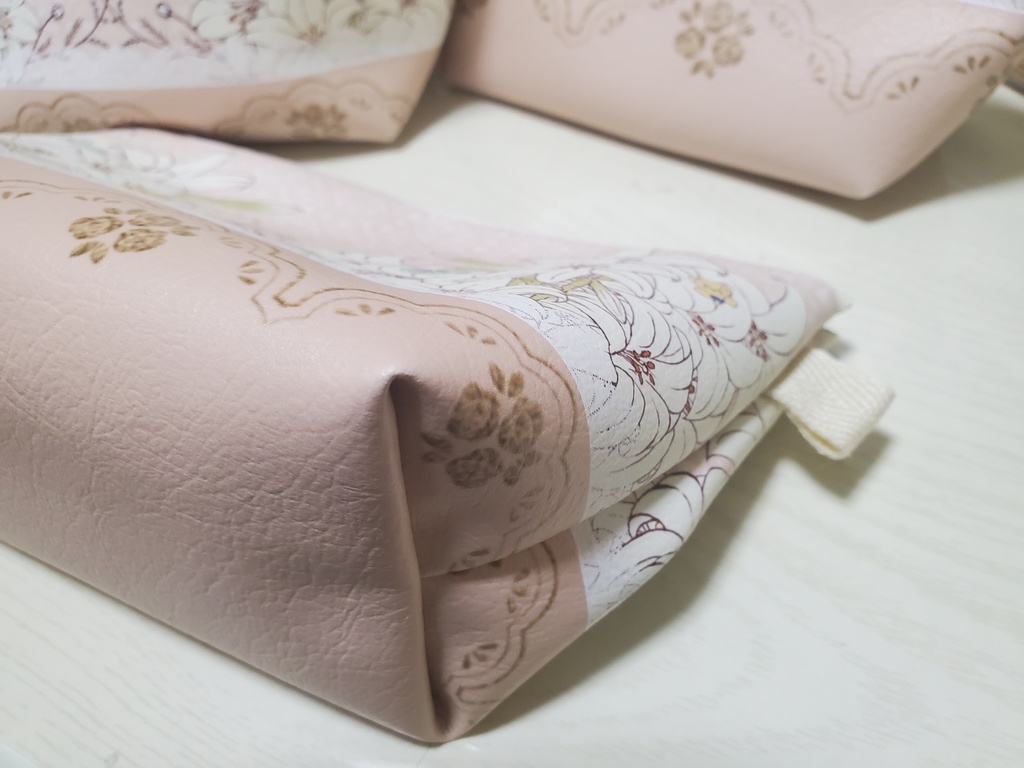 くまちゃんディミレトのかくれんぼ三角ポーチ