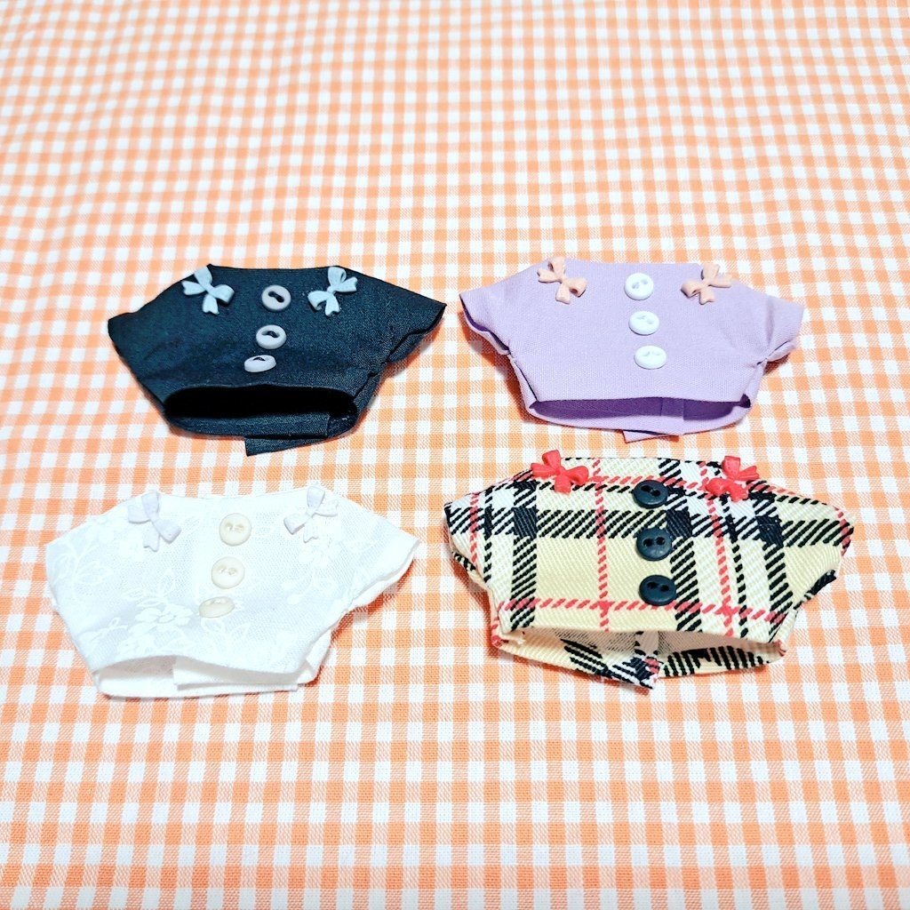 10cm～12cmぬい服　リボンとボタン