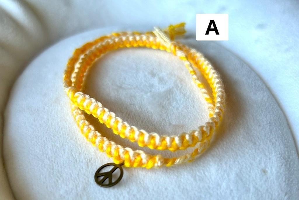 2連もkawaiiiミサンガ(足首)