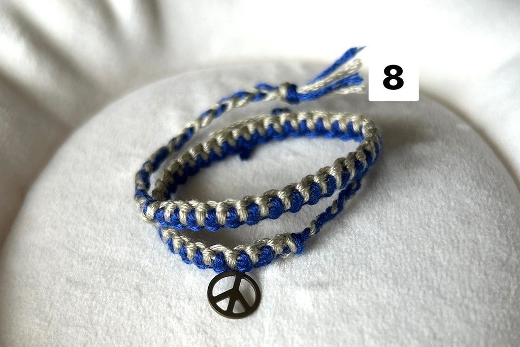 2連もkawaiiiミサンガ(手首)【💚🩵💙🤍🖤】