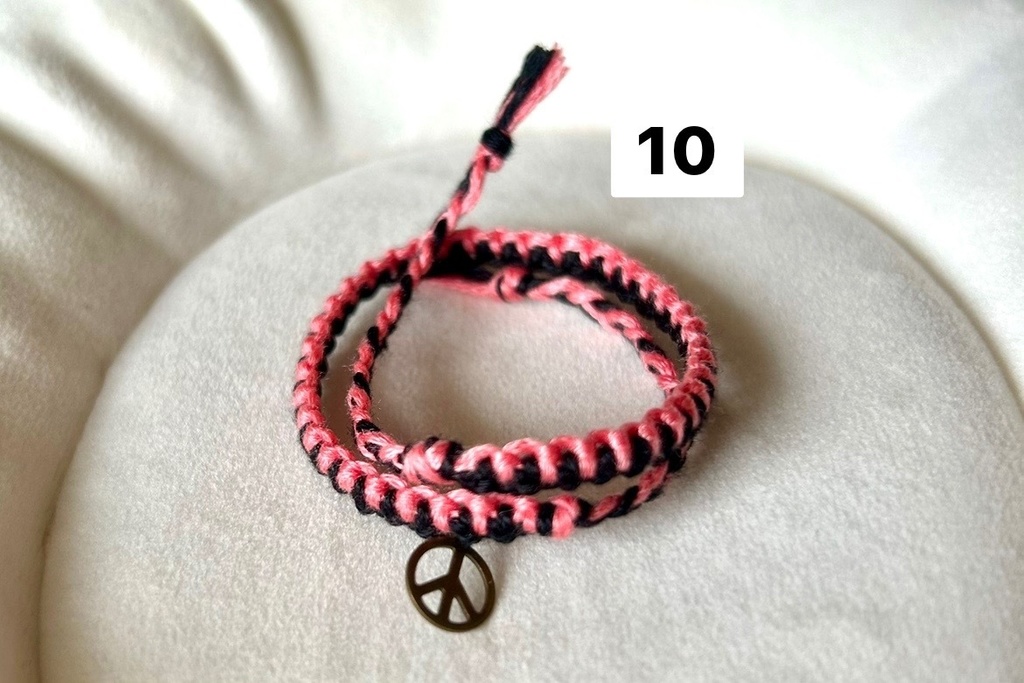 2連もkawaiiiミサンガ(手首)【複雑色】