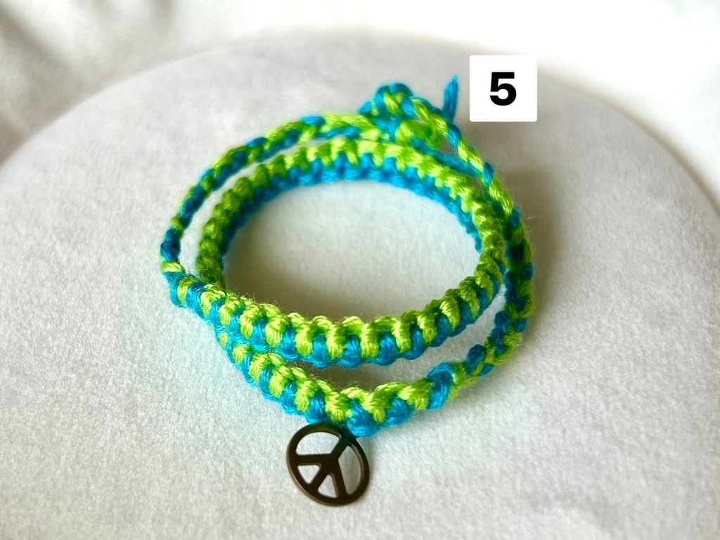 2連もkawaiiiミサンガ(手首)【複雑色】