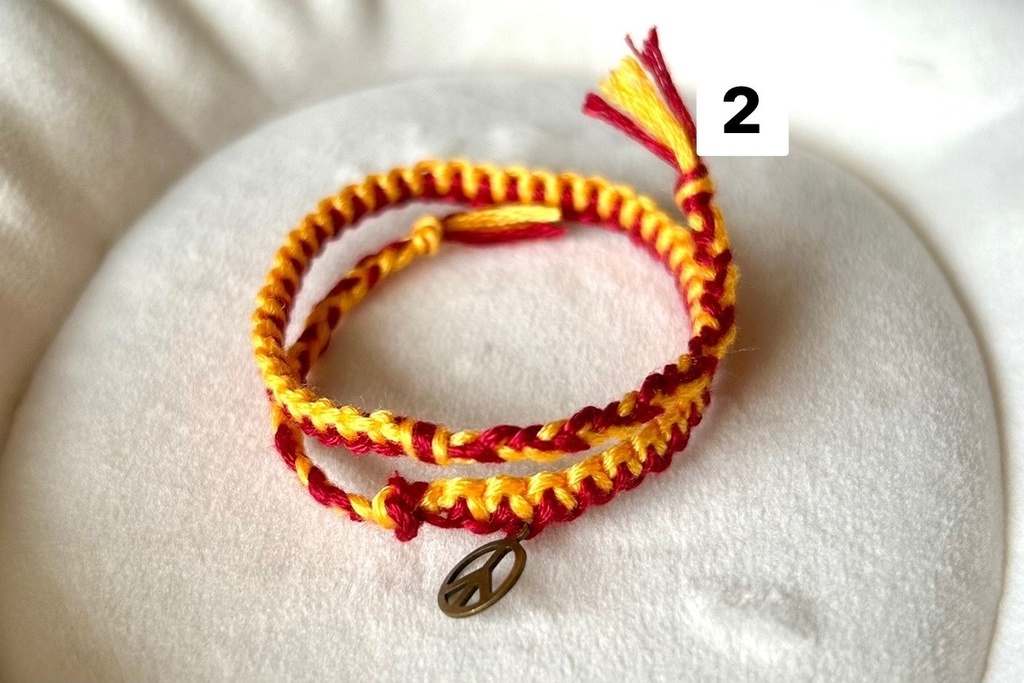 2連もkawaiiiミサンガ(手首)【複雑色】