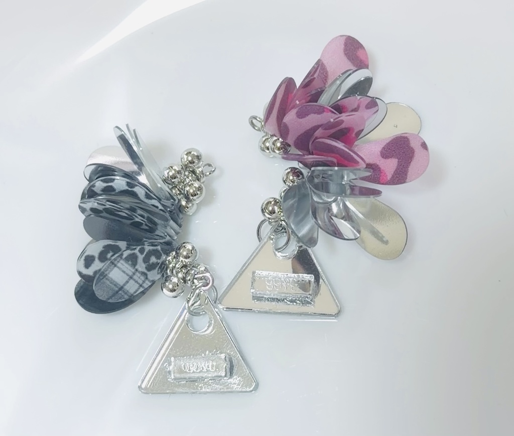 レオパードごゆイヤリングピアス