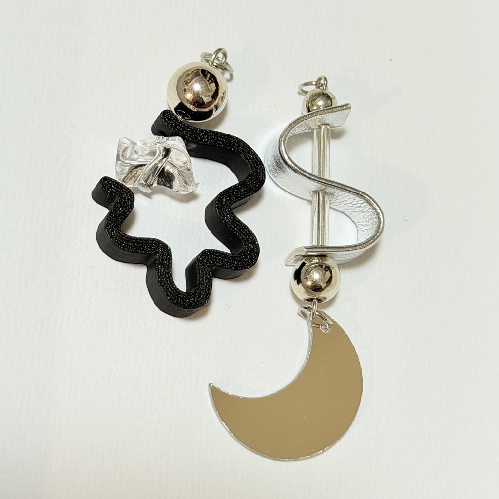 シンプルムーンピアスイヤリング