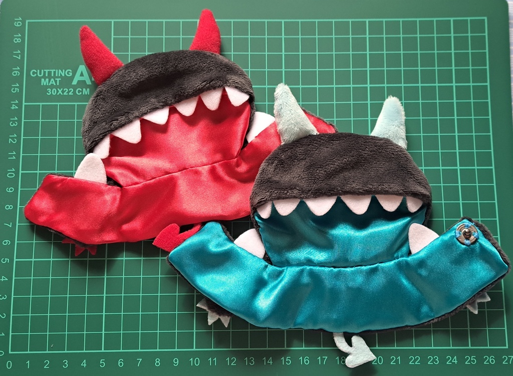 悪魔なフード付ポンチョ服(にじぱぺっと用)