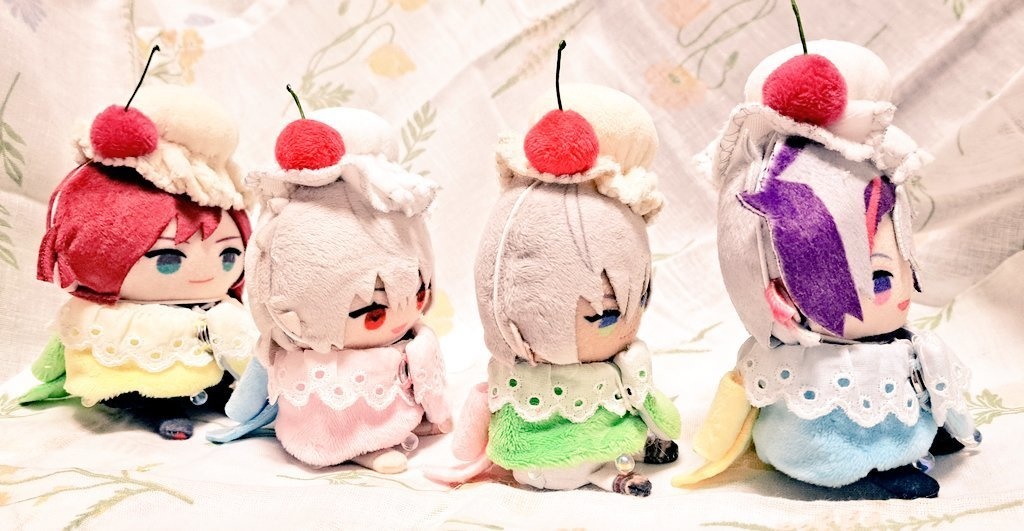 クリームソーダな服