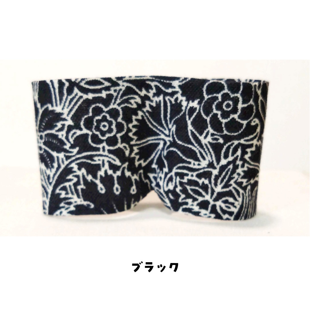 ボタニカルパンツ