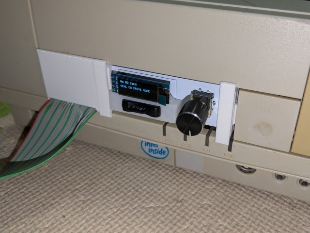 FM TOWNS用CDドライブエミュレータ 「TOWNS ODE MEDAMA」(白系) v2