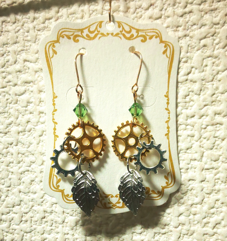 ギア&銀リーフピアス/イヤリング
