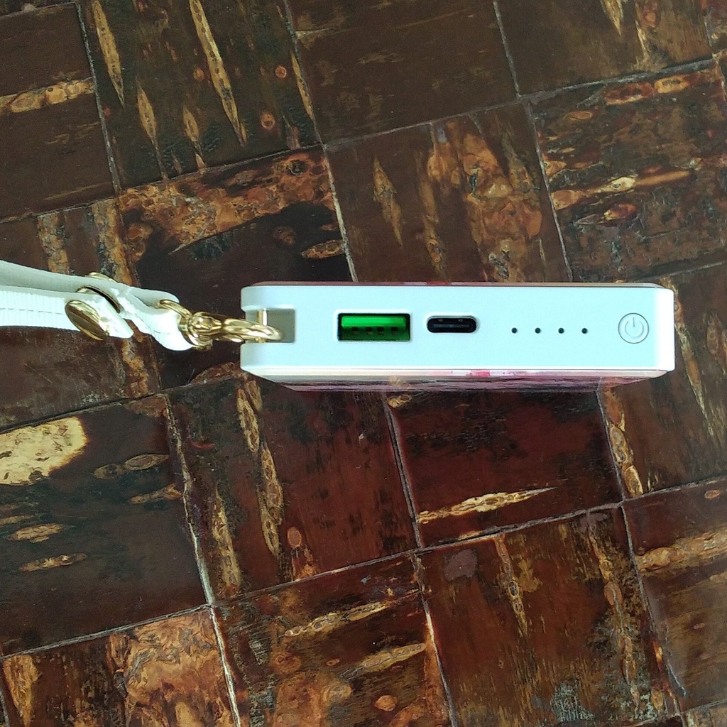 モバイルバッテリー 春分