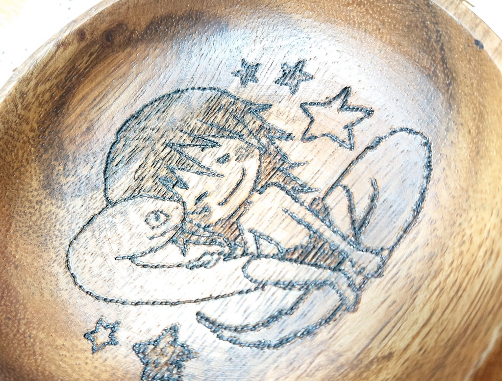 エブラ・フォン ウッドバーニング 小物入れ