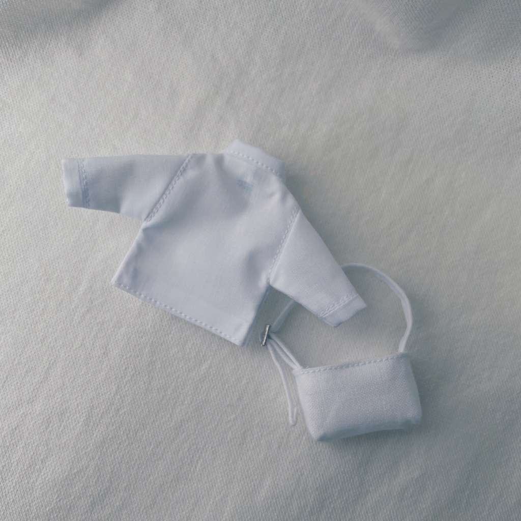 真っ白シャツとバッジ付きトートバッグセット【送料込み】