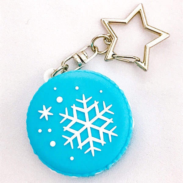 【非公式・SALE】ホロライブ・マカロン型キーホルダー(雪花ラミィ)