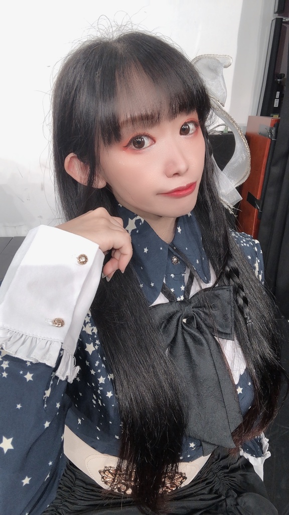 🍍3/27榊音結依物販【WHO IS PAINCHAN】🍍