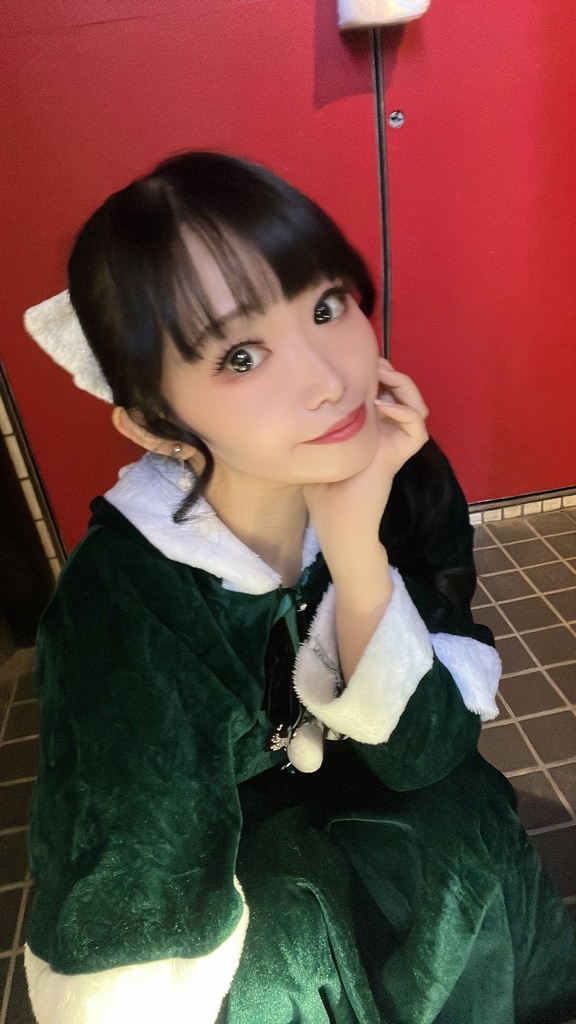 ❤️12/23榊音結依物販【明るいスナック】❤️