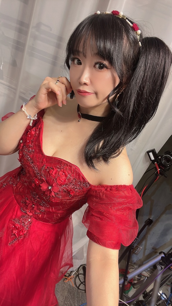 🌟12/30榊音結依物販【お疲れ様です!!!2024 ゆく年まだ来ない年】🌟