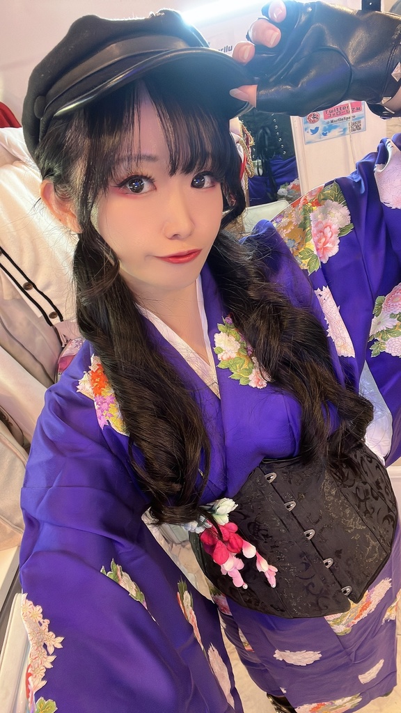 ☀️1/18榊音結依物販【Happy Holiday!20】☀️