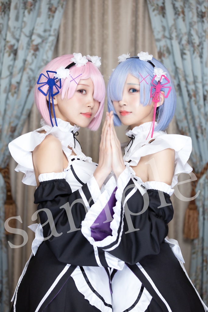 「Re:Twins」紙媒体写真集