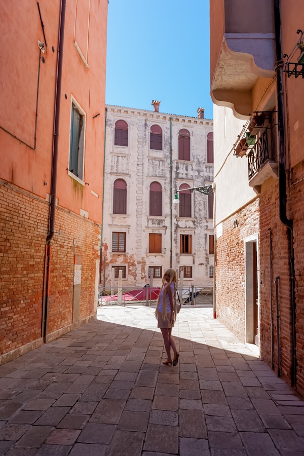 【C91頒布 DL版】VACANZE DI UNDINE