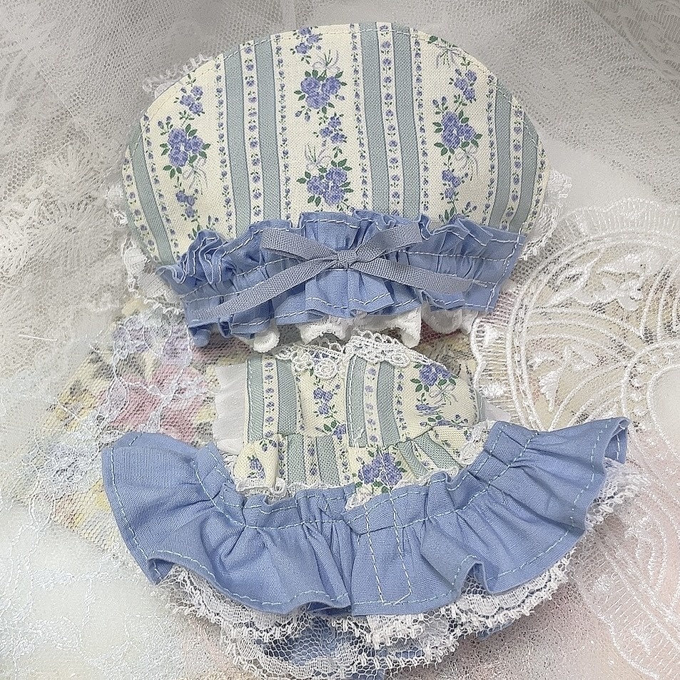 ぬい服 ブルーの花柄ワンピース