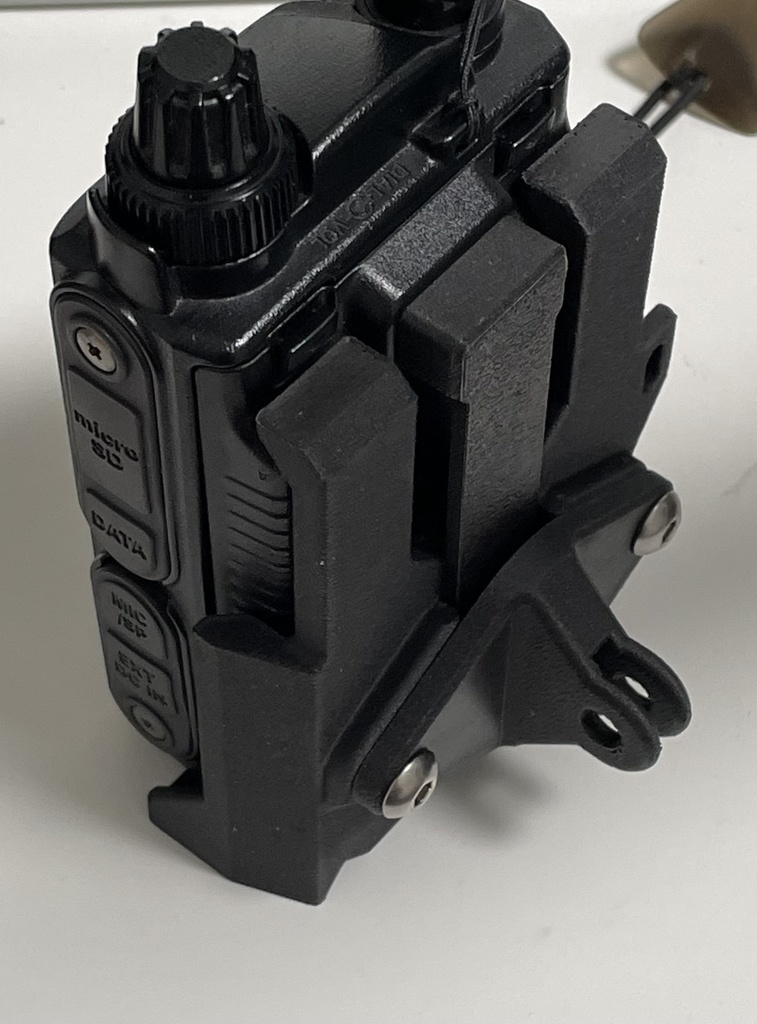 【八重洲無線 FT5D, FT3D用】ハンディ無線機ホルダー