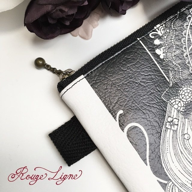 夢蝕のパレードポーチ