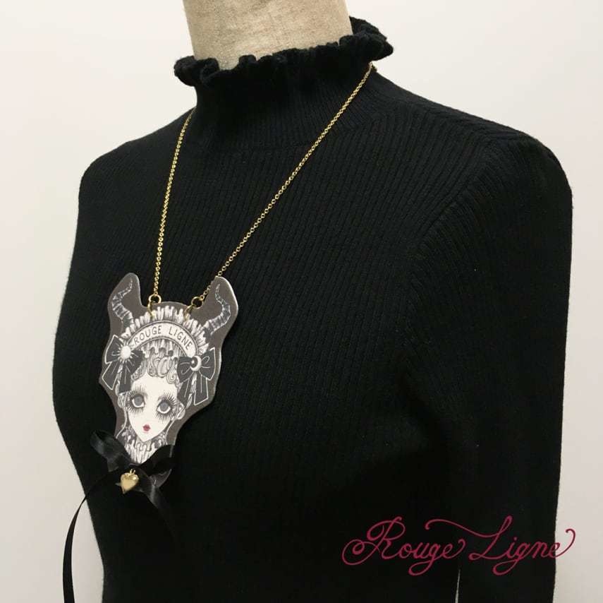 デビルハートネックレス