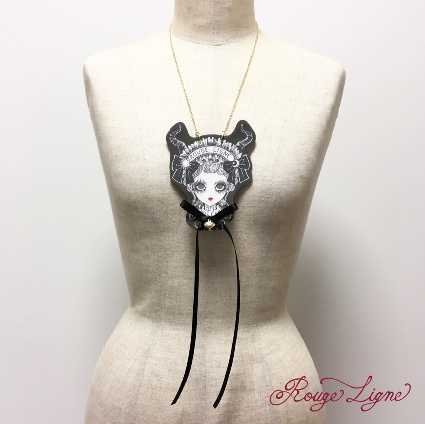 デビルハートネックレス