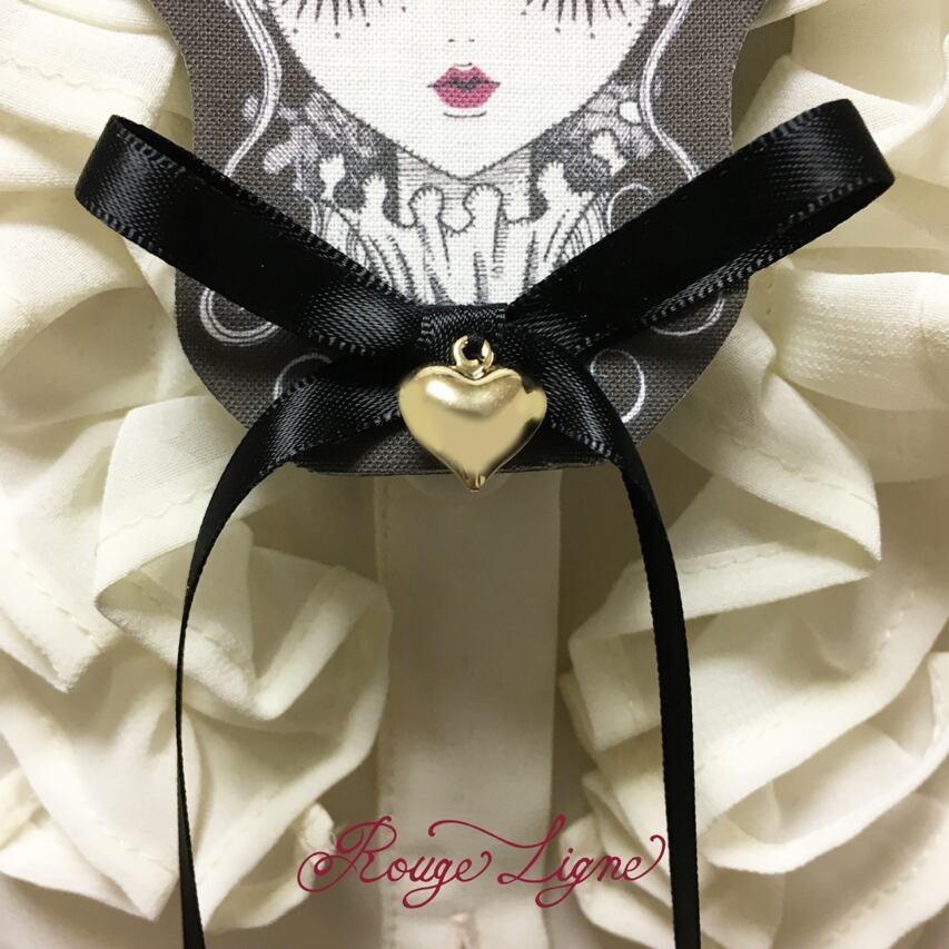 デビルハートネックレス