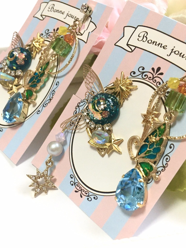星屑羽と蝶々のイヤーカフ&イヤリングset🌟
