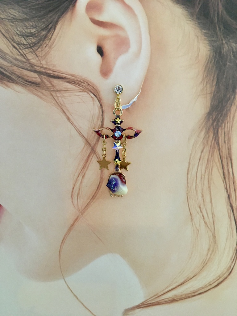 星入りミルクの耳飾り