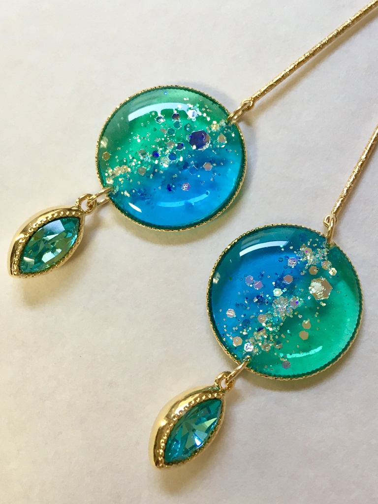 おはじき風 煌めきイヤリング