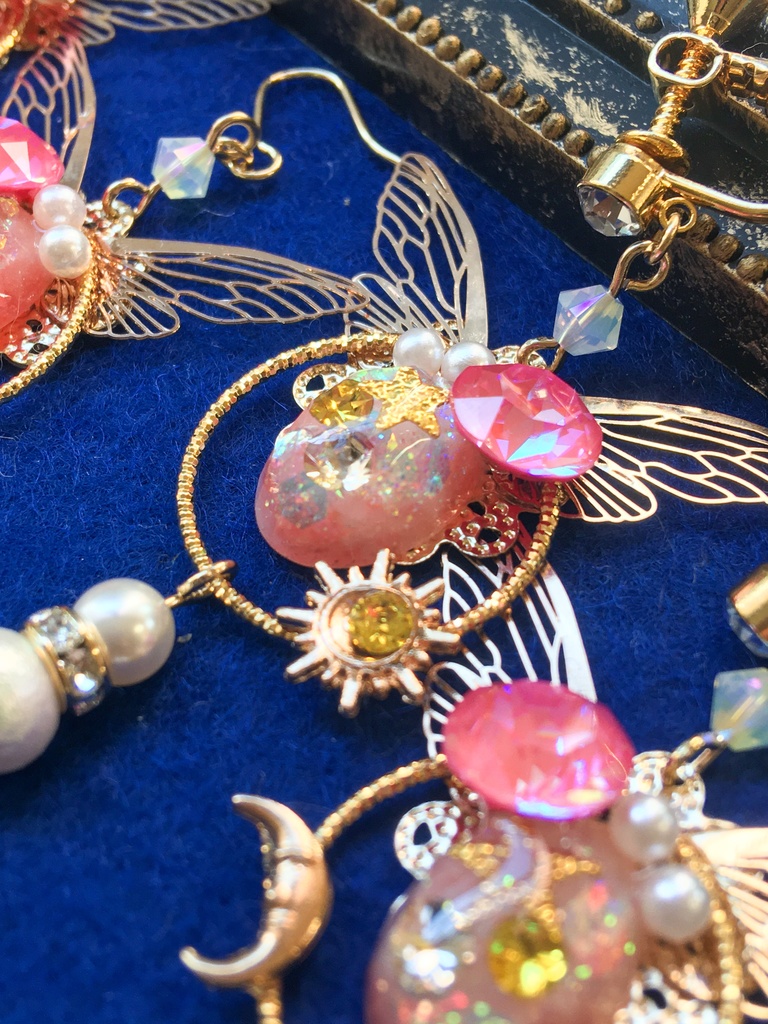 妖精の耳飾り♦︎White Princess ピアス イヤリング