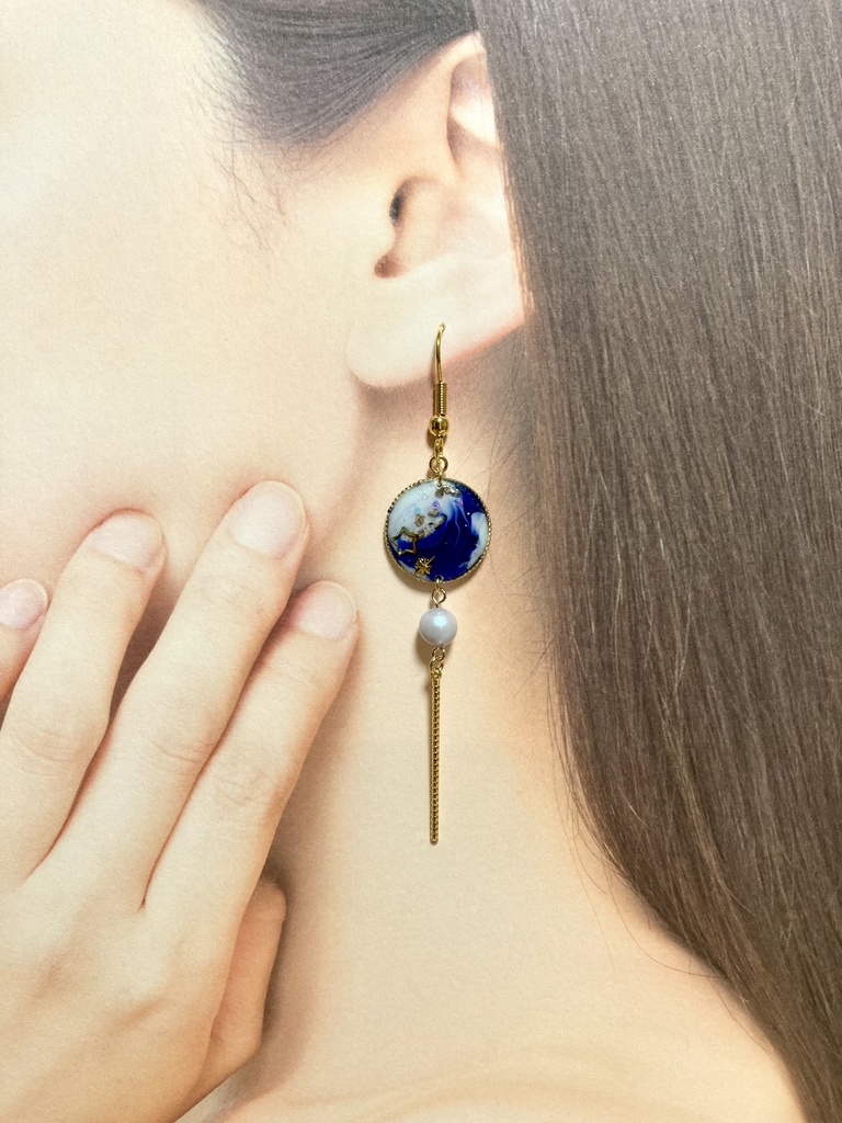 夜空と星のきらめきピアス イヤリング