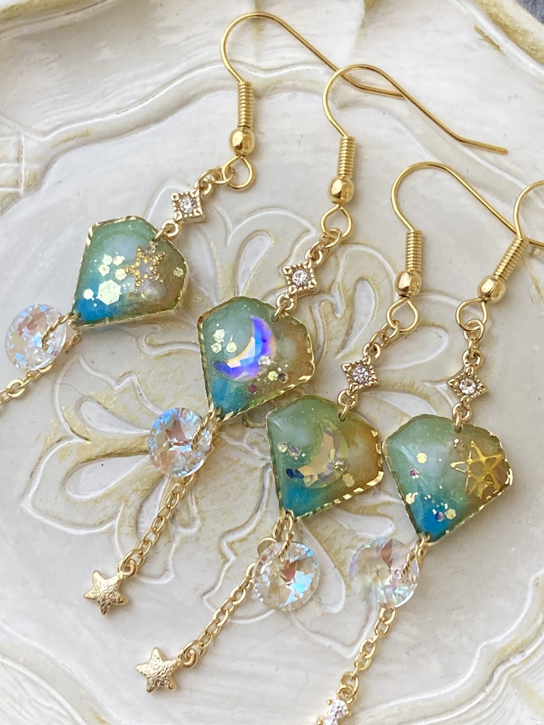 Diamond Sky 虹 ピアス イヤリング