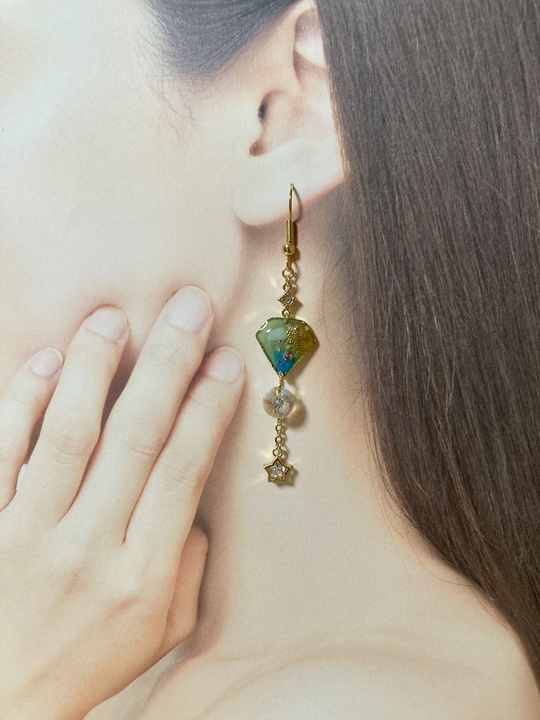 Diamond Sky 虹 ピアス イヤリング