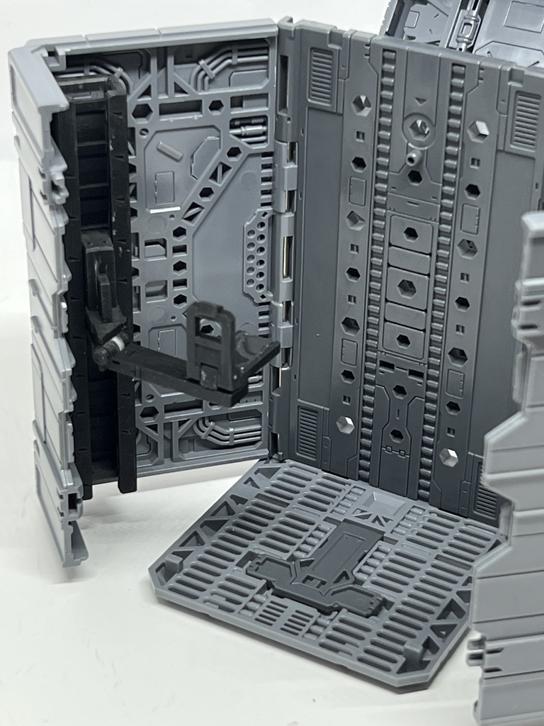 MBL-005 強化パーツ コンテナ内蔵型昇降リフト