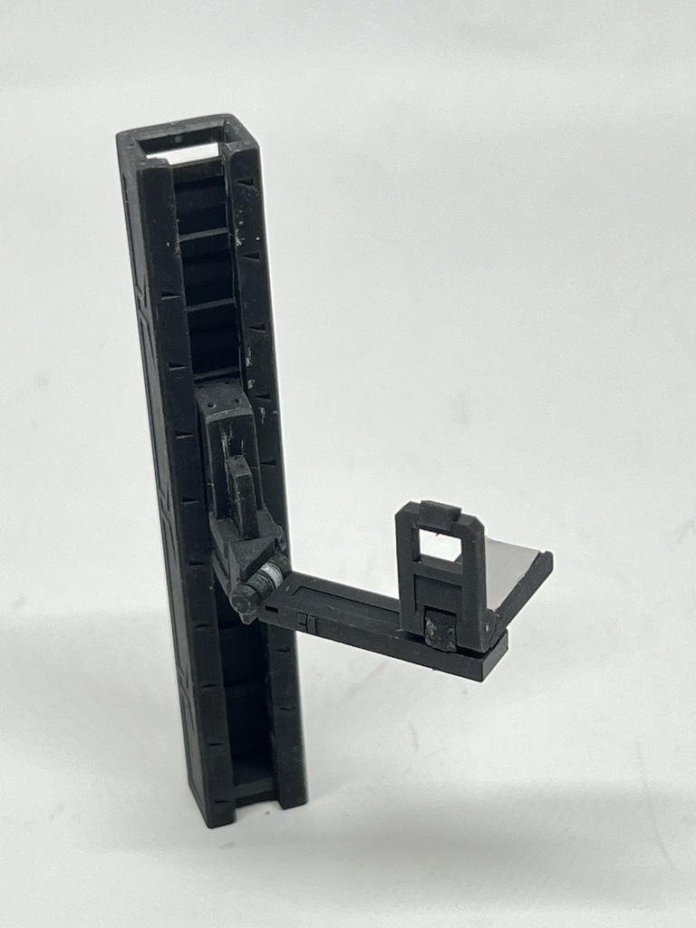 MBL-005 強化パーツ コンテナ内蔵型昇降リフト