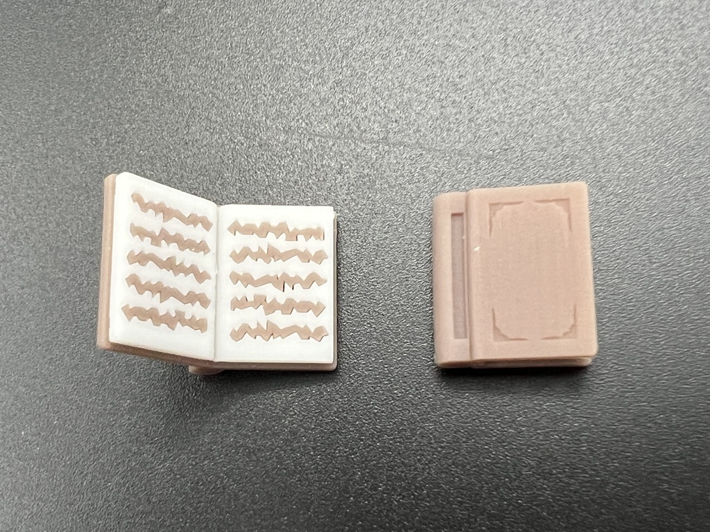 MGQ-039　無銘の本(開き・閉じ)