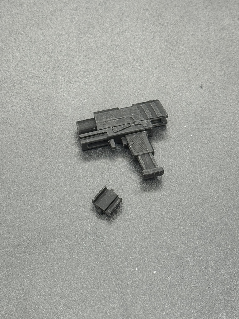 MLT-002 ハンドガン(マガジン版)