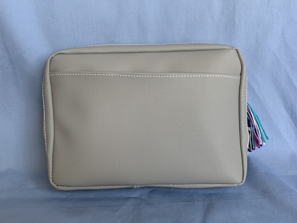 デザインポーチ