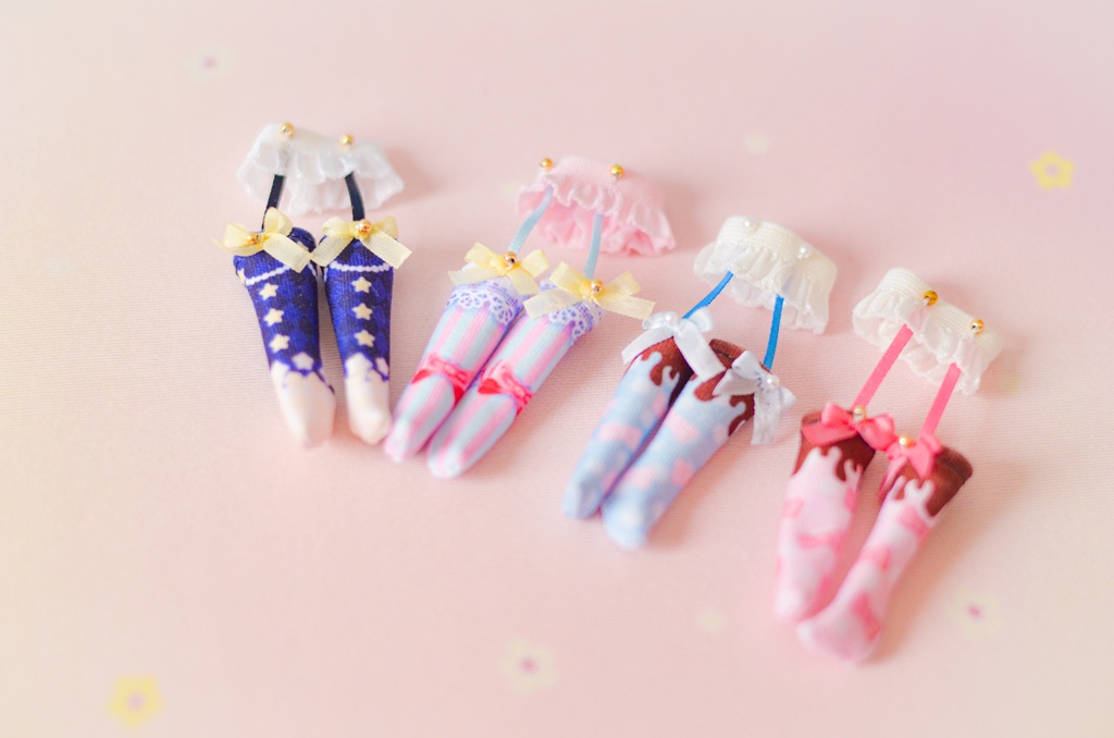 ガーターニーハイ