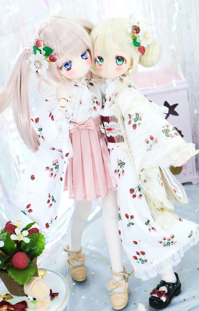 【完売御礼】「イチゴ小町」 MDD・SDM通用 2WAY ドール服 羽織付き洋風着物 8点セット